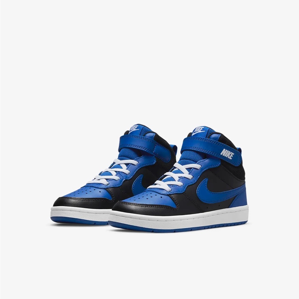 Kids Nike court borough mid 2 shoe